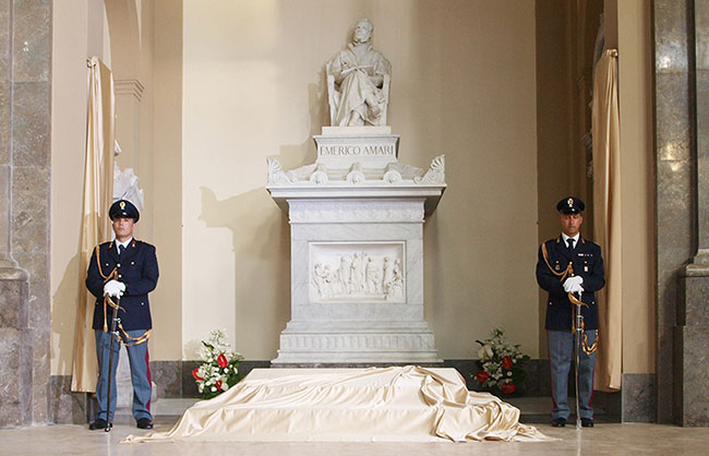 Svelamento sepoltura di Giovanni Falcone